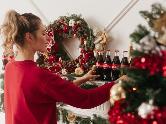 «Вкус жизни 2020»: 6 способов наслаждаться вкусом жизни в Новом году вместе с Coca-Cola