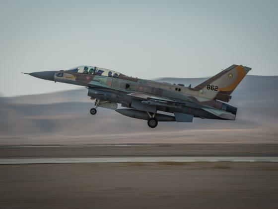 На юге Израиля пилоты F-15 совершили аварийную посадку во время учений