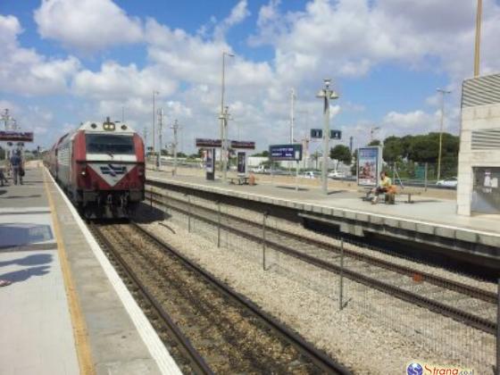 Жители Северного Негева три месяца будут ездить на поездах бесплатно