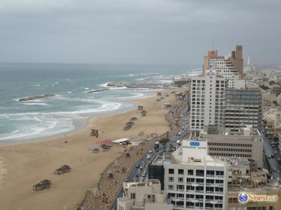 В Тель-Авиве во время купания в море утонул 45-летний мужчина