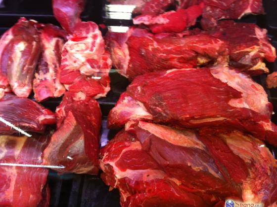 Импортеры мяса: говядина подорожает на 15%-20% из-за конфликта с главным раввинатом