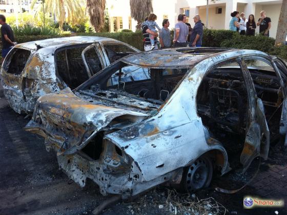 В Ашдоде ракеты попали в жилой дом и автомобиль (ВИДЕО)