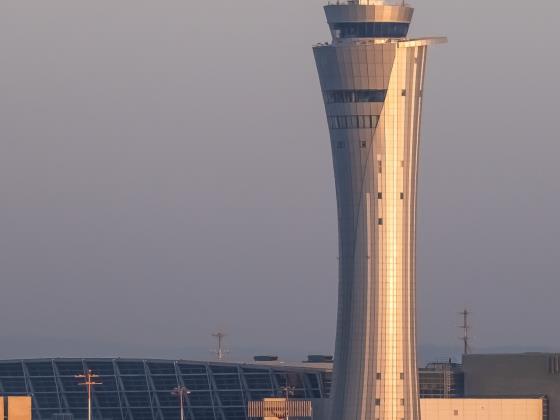 Управление гражданской авиации закрыло воздушное пространство Израиля