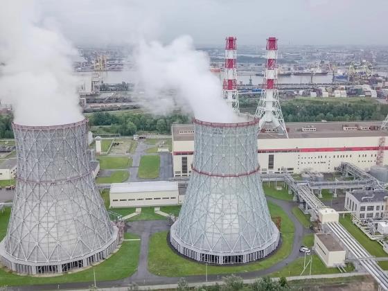 Россия эвакуировала 163 работников с Бушерской АЭС в Иране