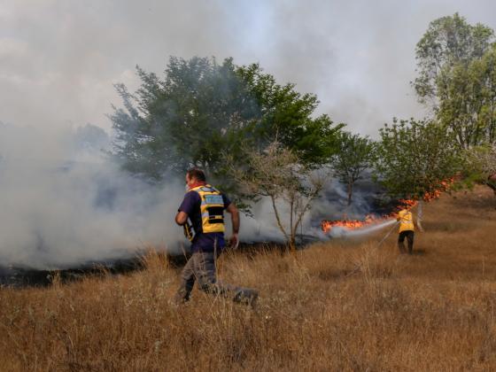  «Огненные шары» из Газы привели к двум возгораниям в приграничной зоне