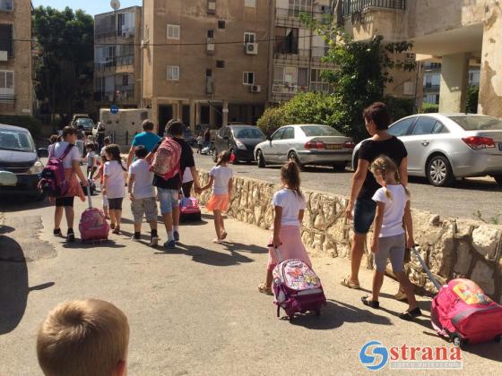 Минпрос Израиля: около 10 тысяч учащихся и учителей на карантине из-за коронавируса