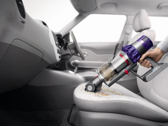 Dyson Cyclone V10TM - беспроводной пылесос с мощностью всасывания полноразмерного пылесоса