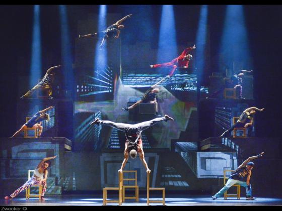 Канадский цирк Eloize привезет в Израиль свою версию истории Ромео и Джульетты в супер-шоу «iD»