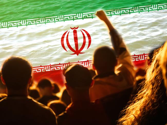 Видео: более ста человек погибли в результате взрывов у могилы иранского генерала Сулеймани