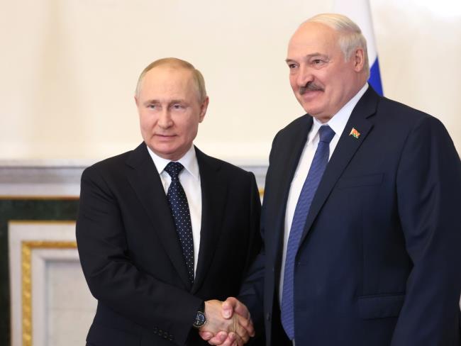 Лукашенко на встрече с Путиным: «Вагнеровцы просятся в Варшаву»