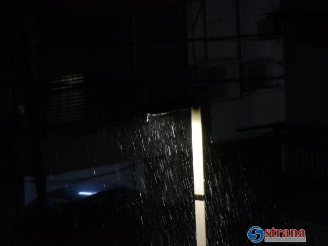 Видео: в Израиле начались дожди - местами выпал град