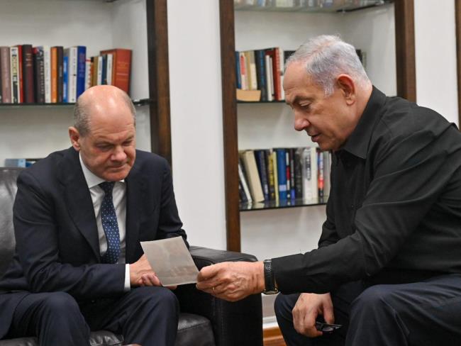 Биньямин Нетаниягу встретился с канцлером Германии Олафом Шольцем 