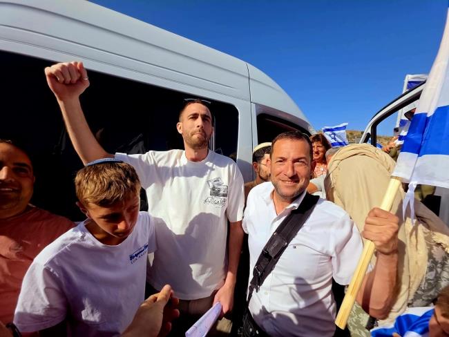 Авинатан Ор в Самарии: «Никто не сможет нас победить, пока мы вместе»