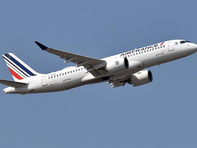 Французская Air France и польская LOT отложили начало полетов в Израиль