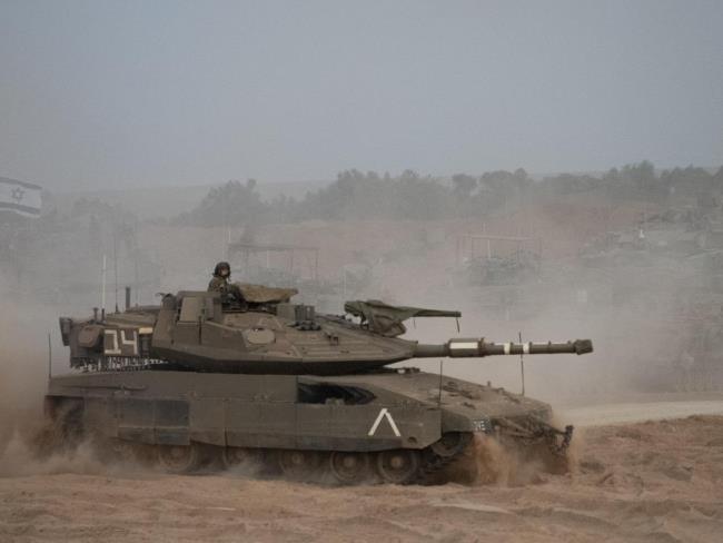 Источники в Газе: израильские танки достигли перекрестка Нецарим