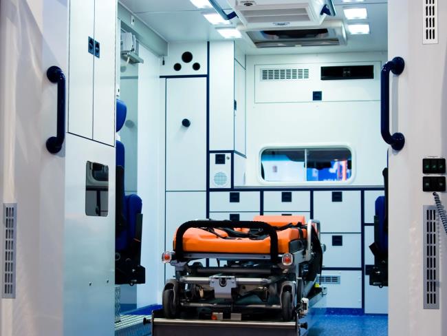 Через три континента за 40 часов: герой теракта в Австралии доставлен в Израиль для лечения