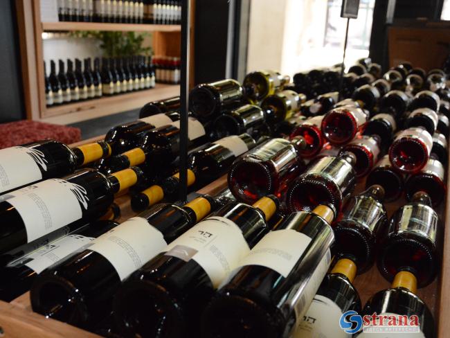 Министры утвердили законопроект, разрешающий продажу вина после 23:00