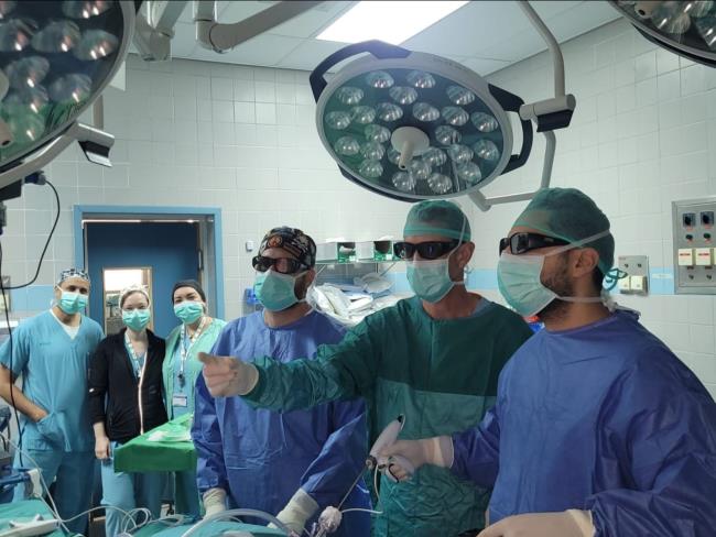 Цепочка жизни Израиль-Кипр, которой помогли роботы