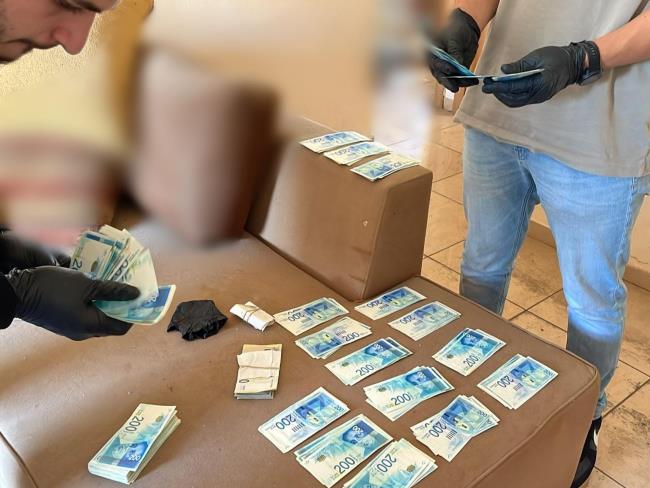 Полиция задержала еще одну мошенницу, участвовавшую в обмане русскоязычных стариков