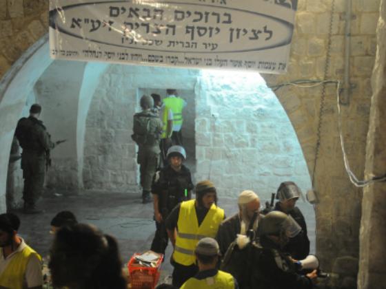 В Шхеме во время обеспечения безопасности еврейских паломников в результате взрыва ранены офицер и трое солдат ЦАХАЛа