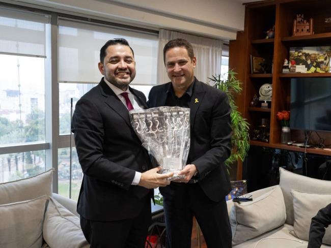 Ришон ле-Цион и столица Парагвая Асунсьон подписали соглашение о побратимстве 