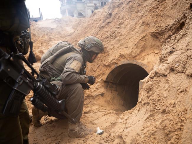 Источники: потеряна связь с боевиками ХАМАСа, заблокированными в туннеле под Рафиахом