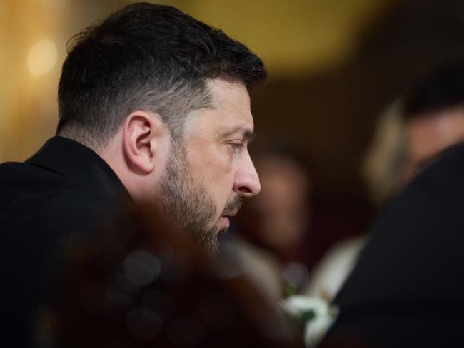 Зеленский: Россия с помощью фейка об ударе по резиденции Путина пытается сорвать переговоры