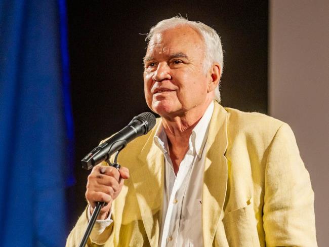 Умер журналист и телеведущий Владимир Молчанов