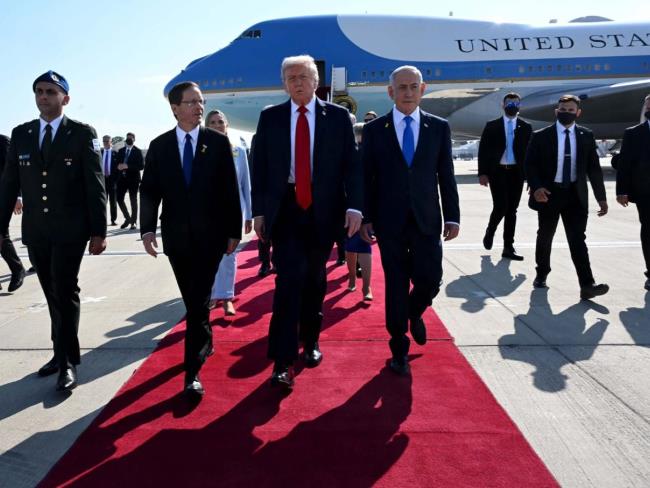 Видео: президент США Дональд Трамп прибыл с визитом в Израиль