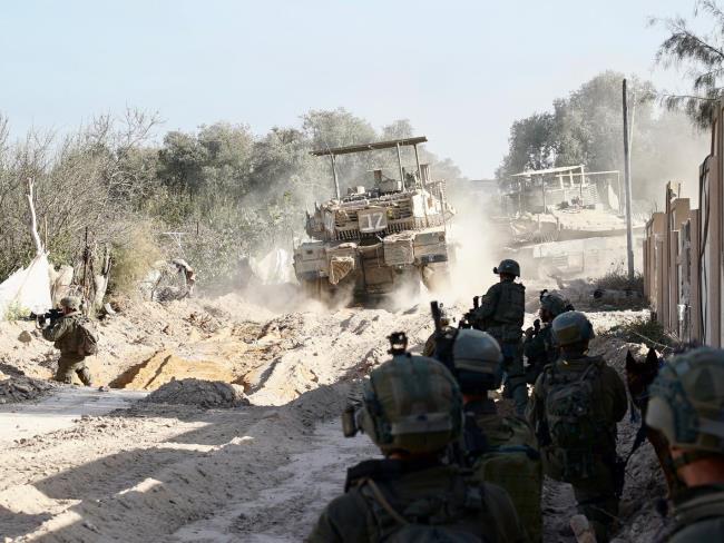 ЦАХАЛ: в Рафиахе в бою с террористами ранены четверо бойцов, один тяжело