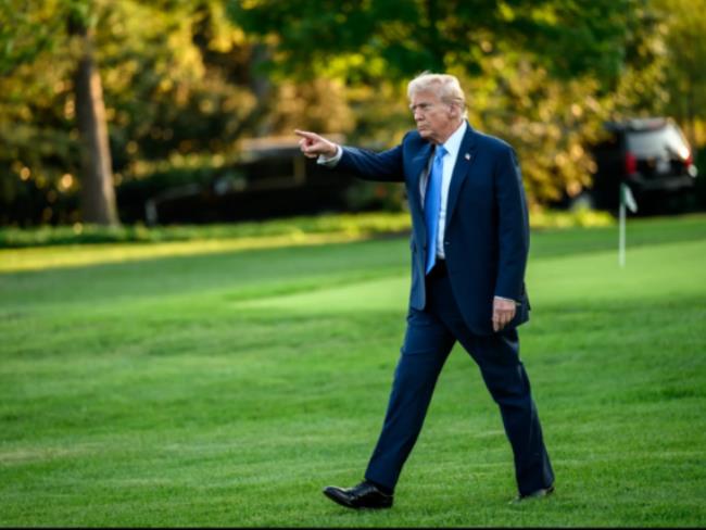 Трамп: Иран разгромлен, но война еще не закончена