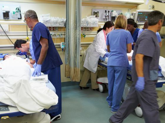 Вечные проблемы Израиля: коридоры больниц переполнены, система здравоохранения рушится