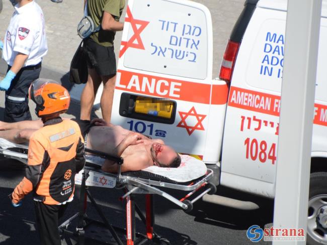 Вооруженное нападение в Бат-Яме, двое раненых