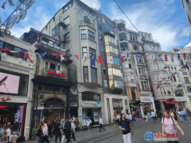 В Стамбуле после смерти туристов от отравления эвакуирована гостиница