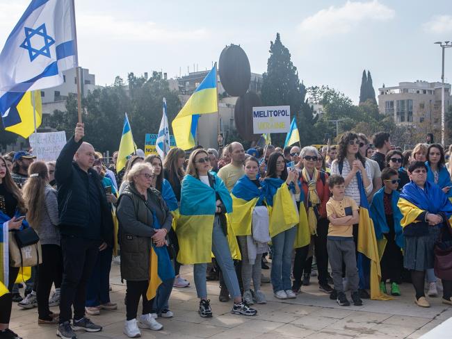 Государство выплатит помощь беженцам из Украины и просителям убежища из эвакуированных районов
