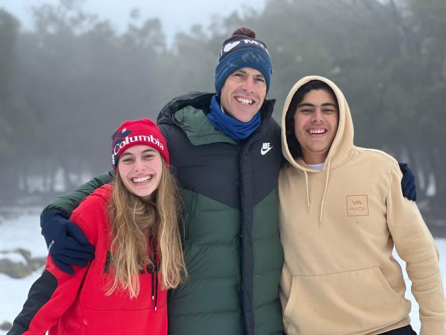 Он не успел увидеть дочь, но успел спасти других