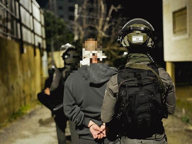 МАГАВ задержал подозреваемого с угнанным авто и материалами в поддержку террора