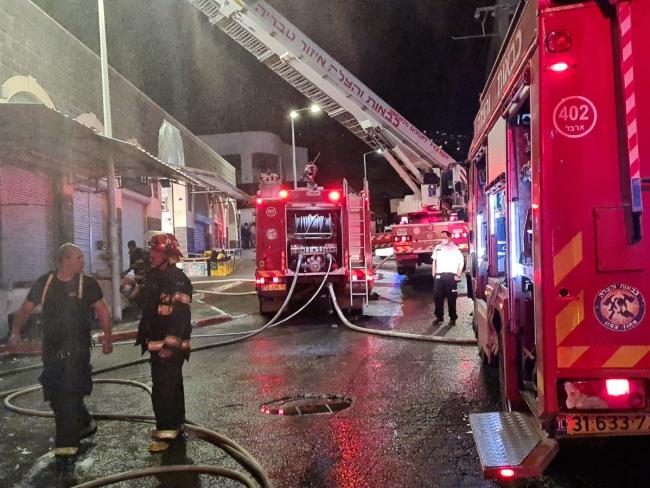 В Беэр-Шеве загорелись сразу 9 домов в разных районах