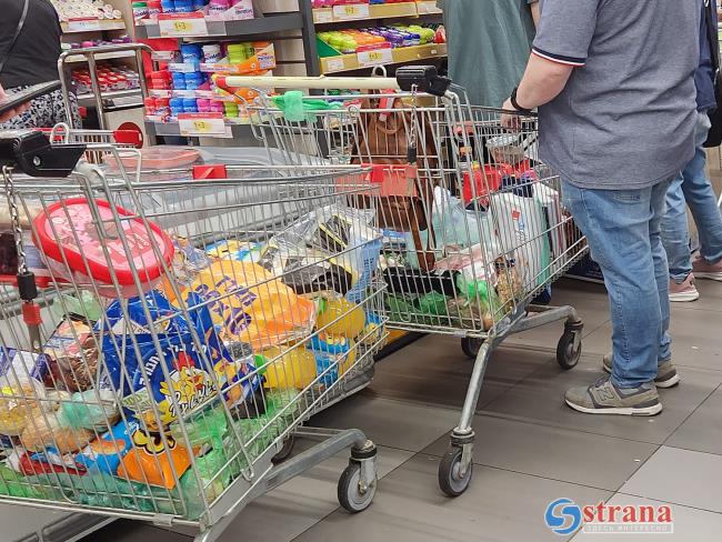 Министерство экономики выяснило, где выгоднее всего покупать продукты к празднику