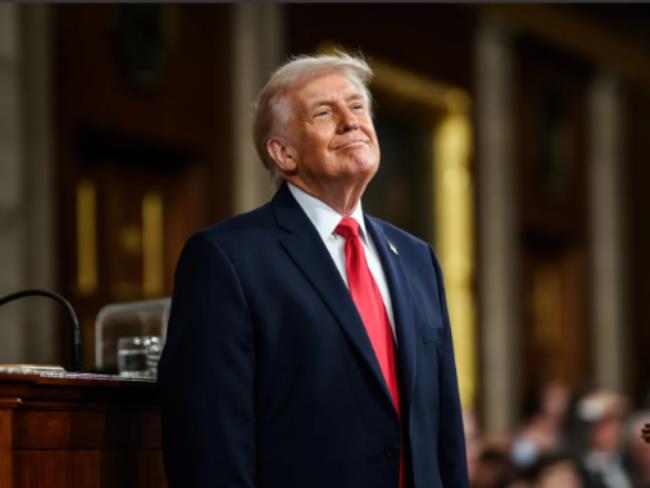 Трамп объявил об отмене запланированной на завтра атаки на Иран 