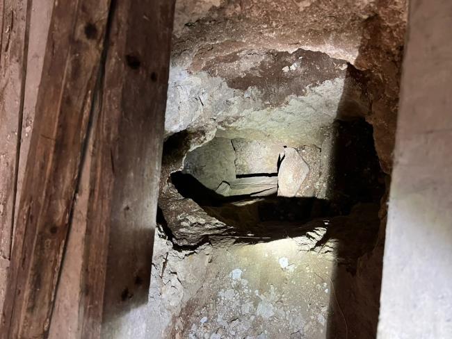 В Нацерете найден 30-метровый туннель, в котором преступники прятались от облав