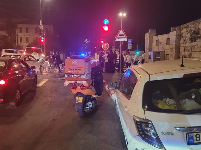 Теракт на трамвайной остановке в Иерусалиме, ранен мужчина