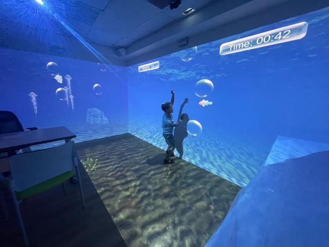 Первый в своем роде смотровой кабинет для детей в интерактивной 3D-среде