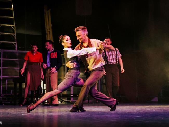Танец на грани света и тьмы: «De Tango y Sombras» Маркоса Аяла в Израиле
