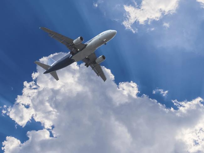 Греческая авиакомпания SKY Express запускает рейс в «Бен-Гурион» и дарит второй билет бесплатно