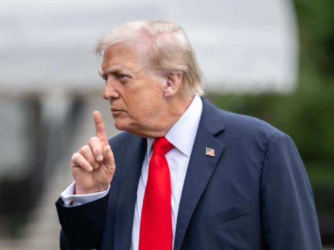 Трамп: «Я верю, что ХАМАС готов к миру. Израиль должен немедленно прекратить бомбардировки сектора Газа»